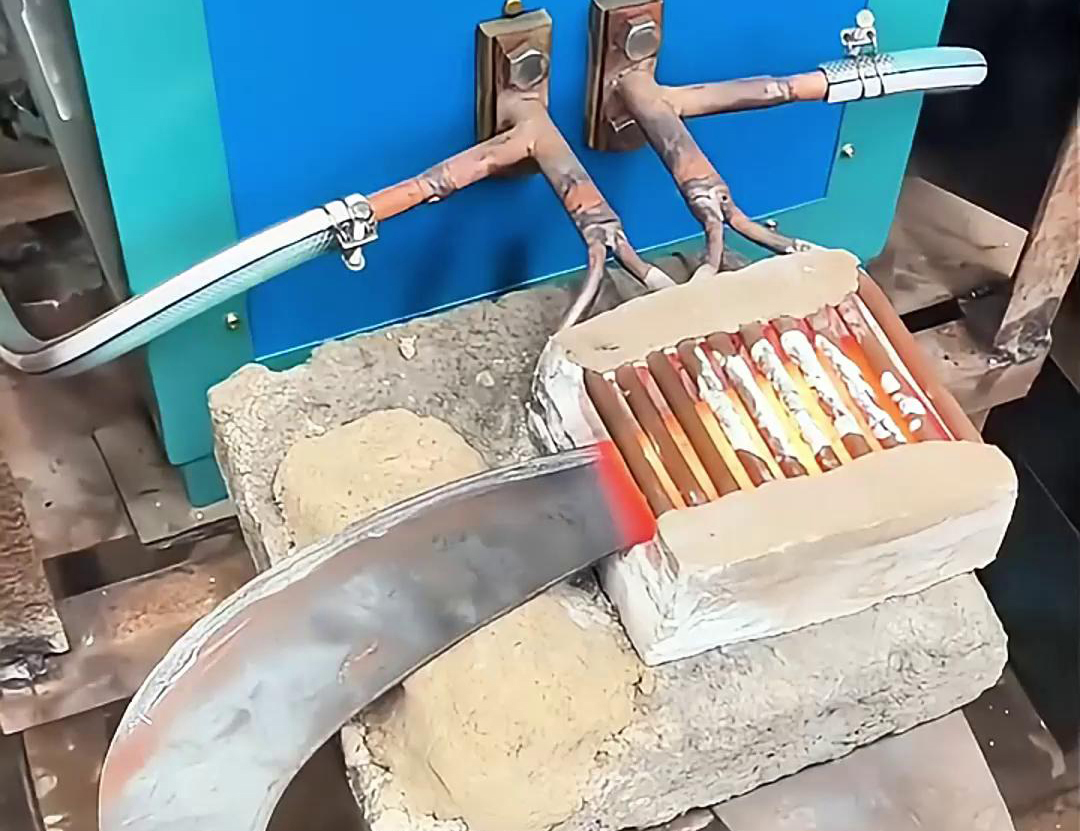 高频9.1成人免费看片加热设备在金属淬火退火热处理中发挥着重要作用