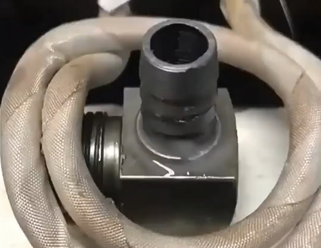 高频焊机在螺丝和宝塔接头焊接高效、精确