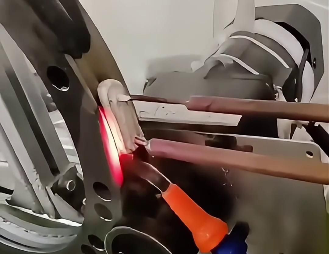 高频91网站免费看片，环形导轨内外槽淬火，提高设备使用寿命