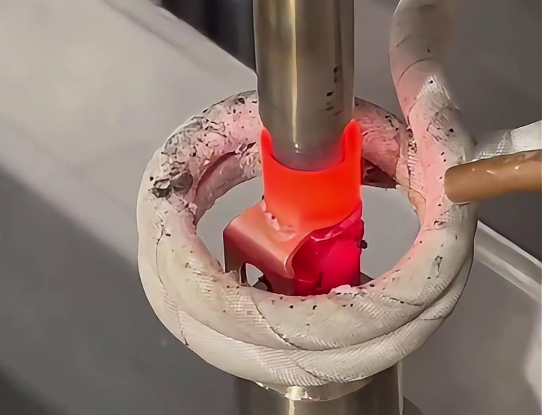 91看片神器APP铜端子自动化焊接设备 省事省力省人工