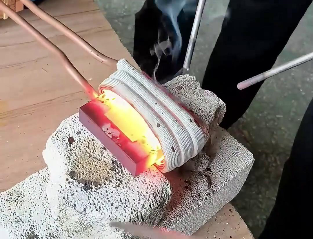 高频焊机可以适用于各种金属材料的焊接，包括钨钢合金等难焊材料