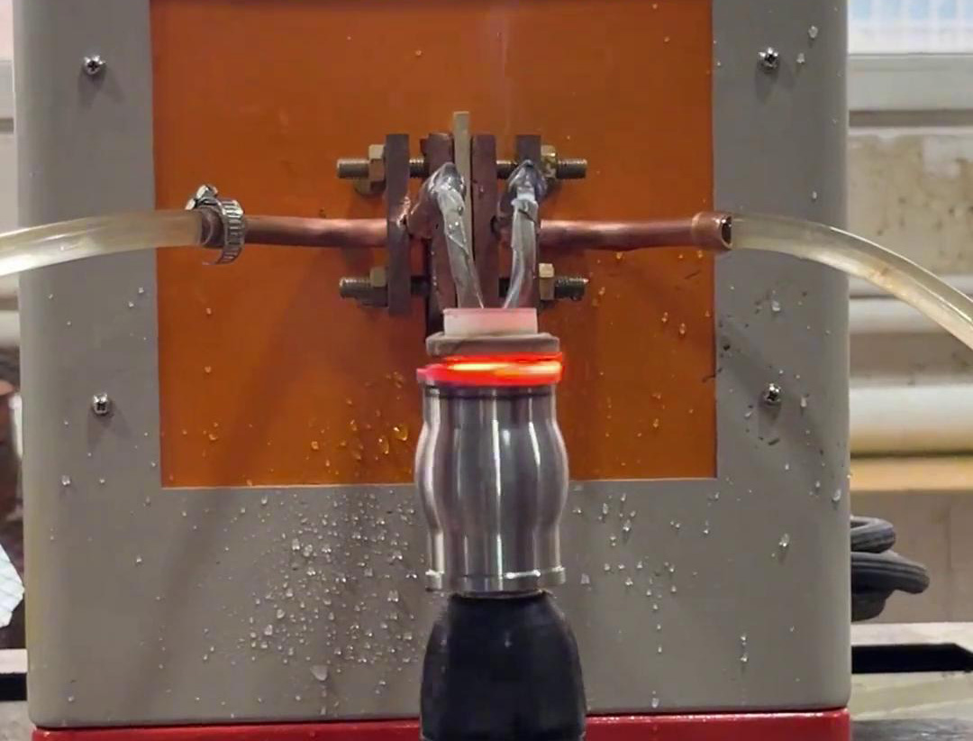 超高频91网站免费看片对某产品平面旋转淬火测试