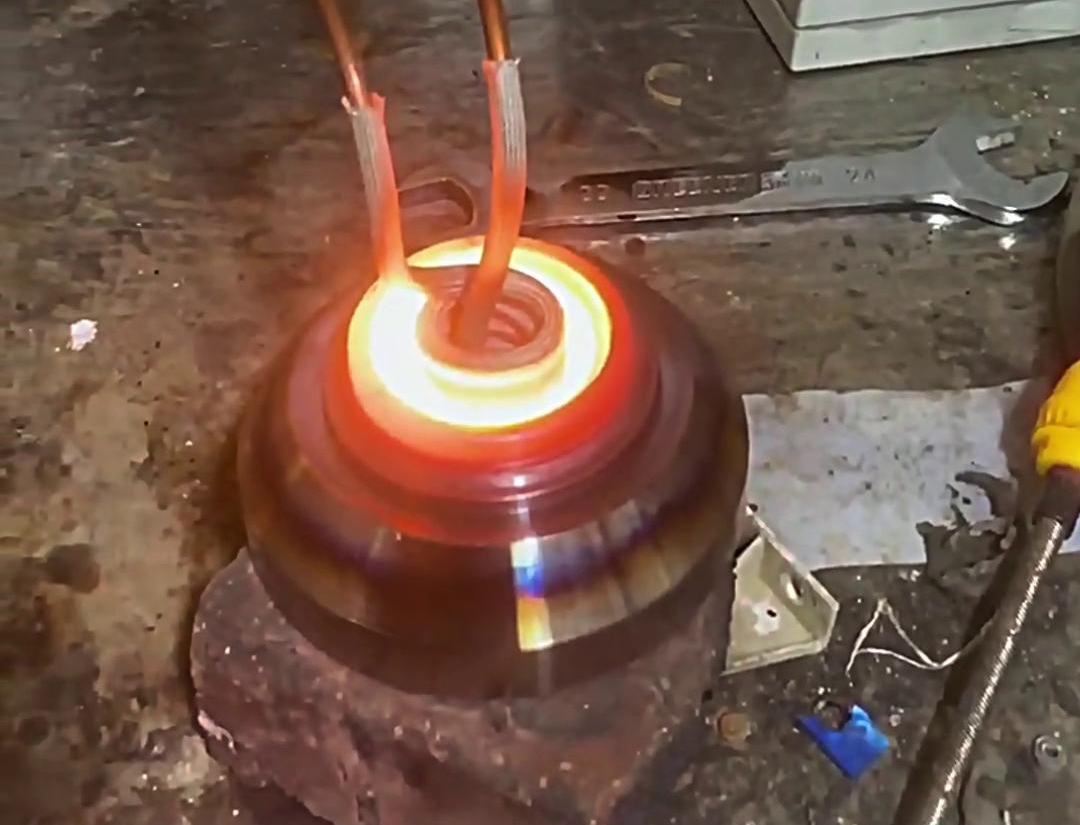 91看片神器APP超高频加热机，内孔加热的颠覆者